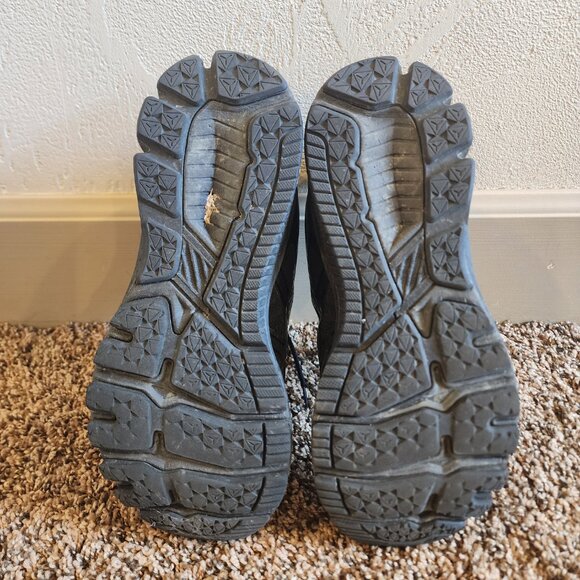 Asics Blackout GT-1000 - Picture 6 of 8